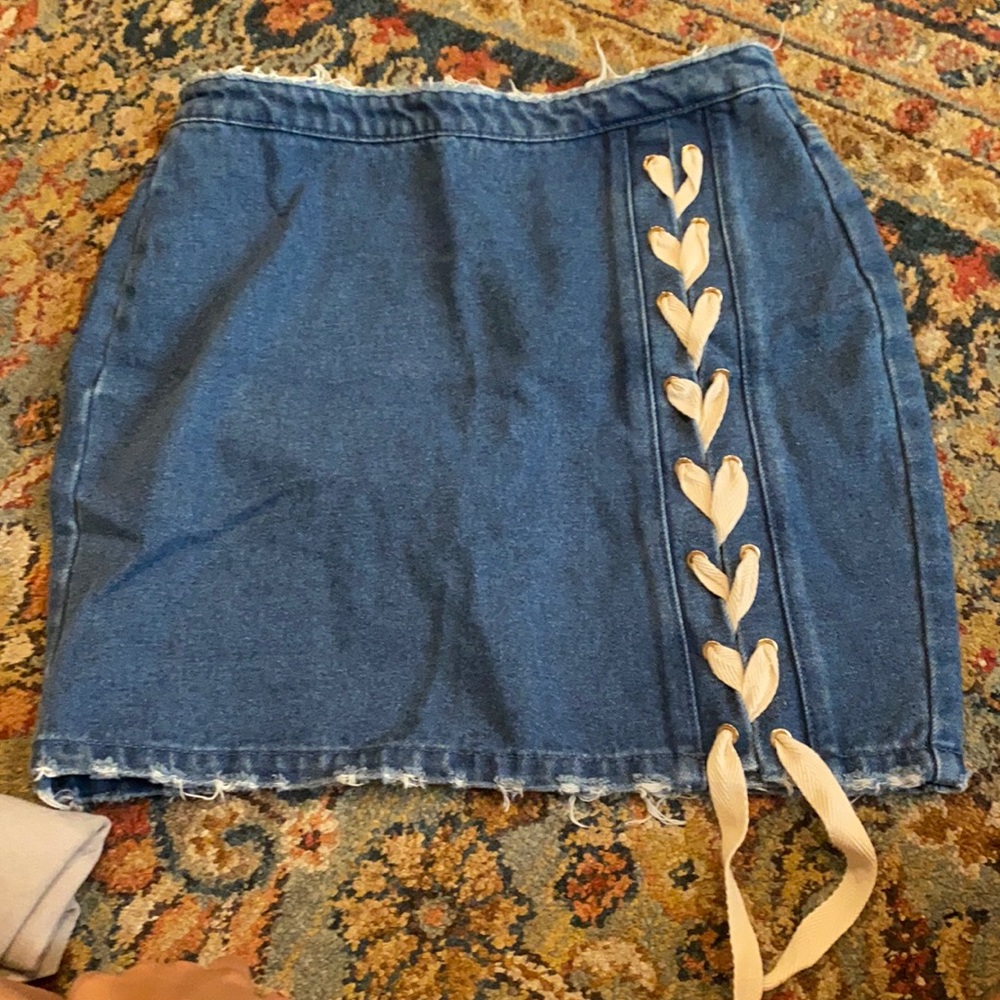 Cute denim skirt
